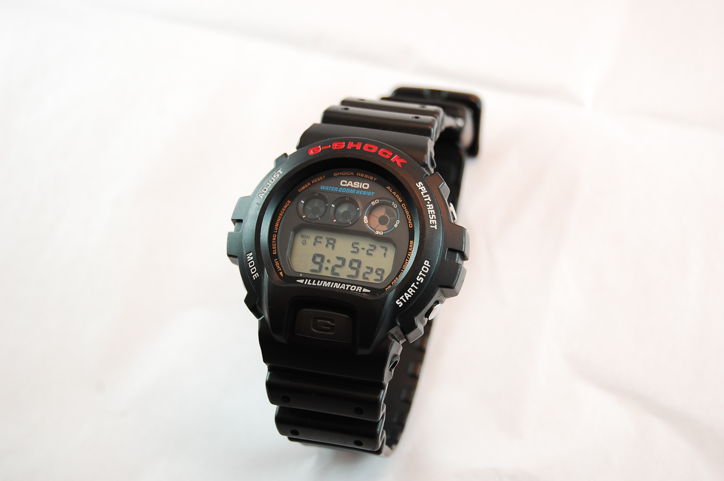 g shock dw6900 cb2
